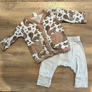 KATE QUINN Squirrel outfit